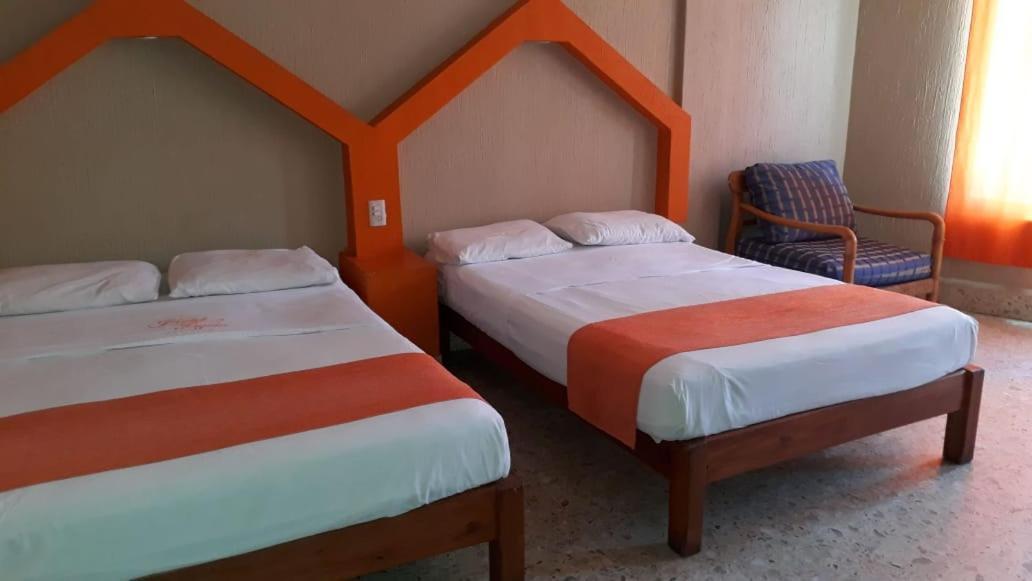 Hotel Lupita Acapulco Exterior photo